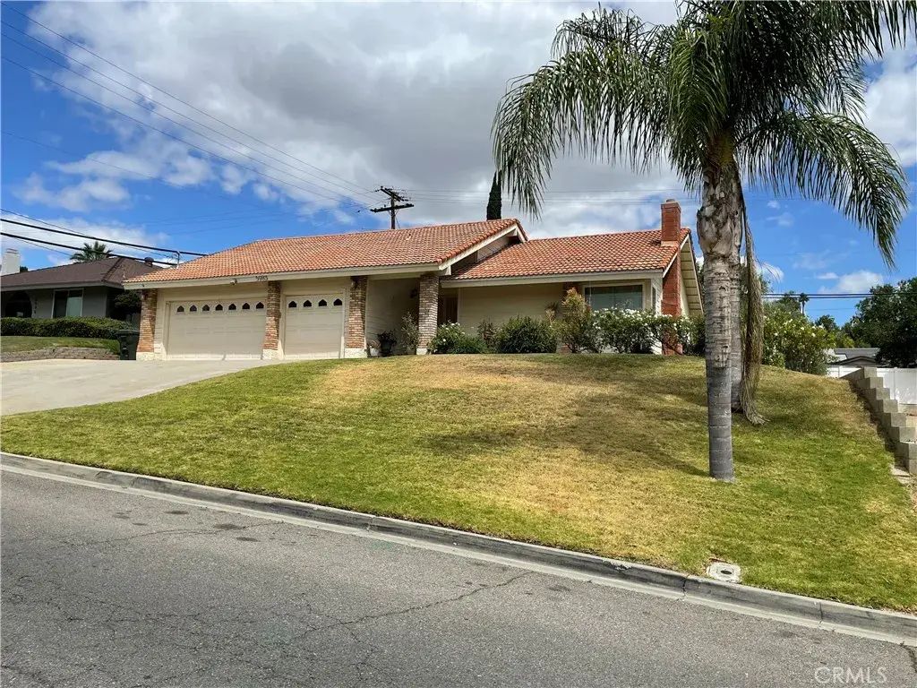 5983 Moraga Avenue, Jurupa Valley