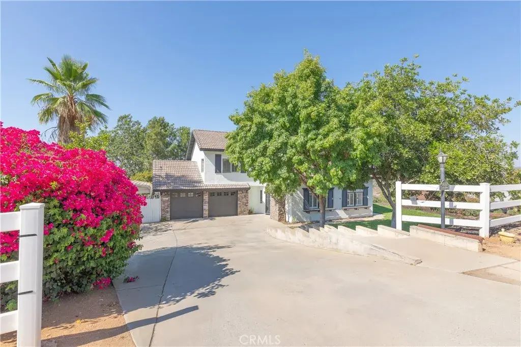 14272 Laurel, Riverside