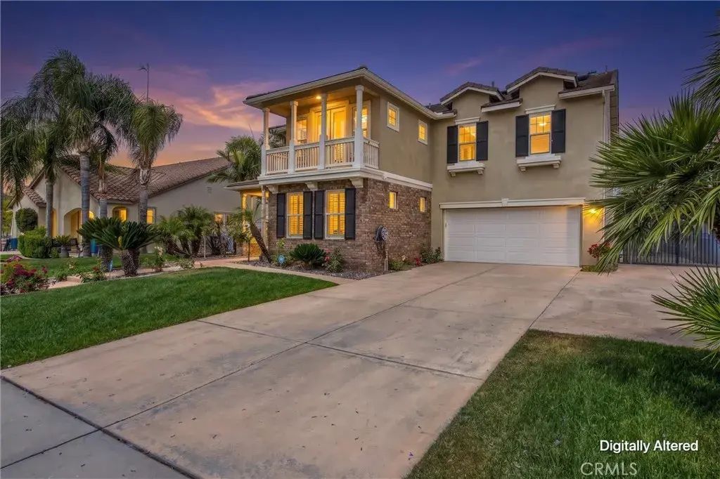 8214 Lavender, Riverside