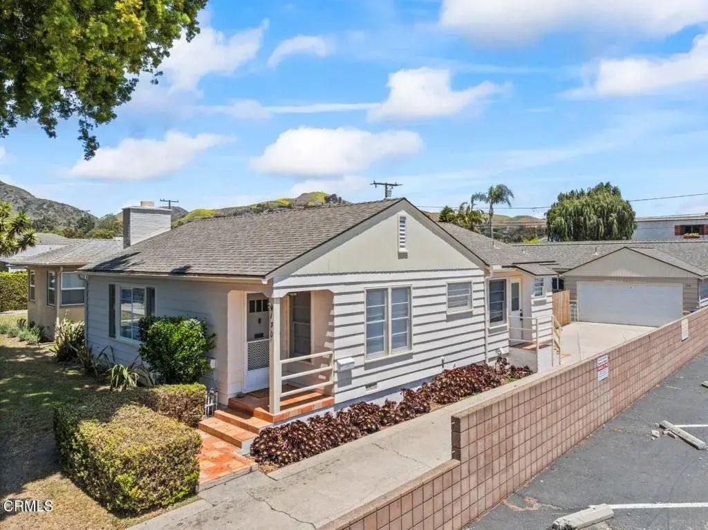 130 Virginia Drive, Ventura