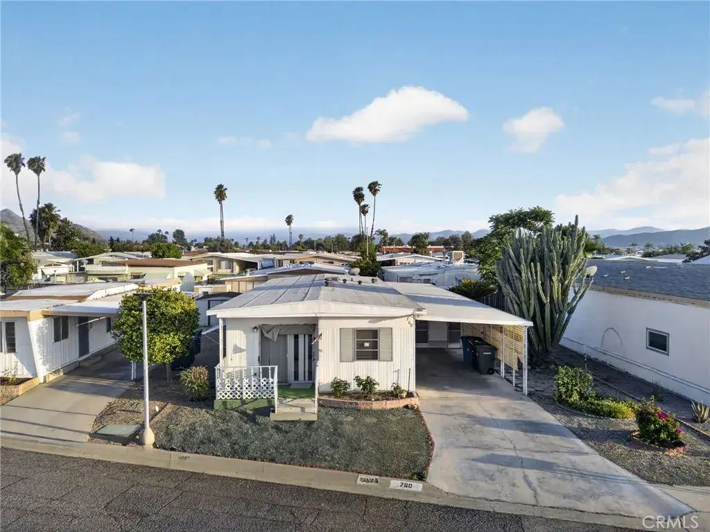760 Santa Clara, Hemet