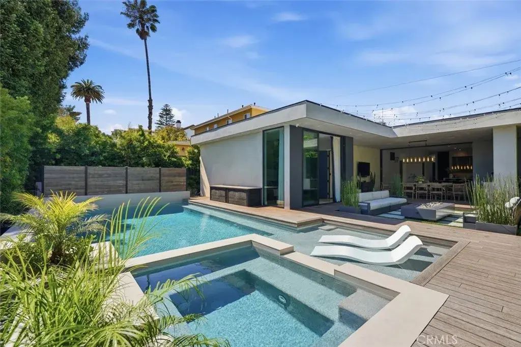 1756 Voorhees, Manhattan Beach