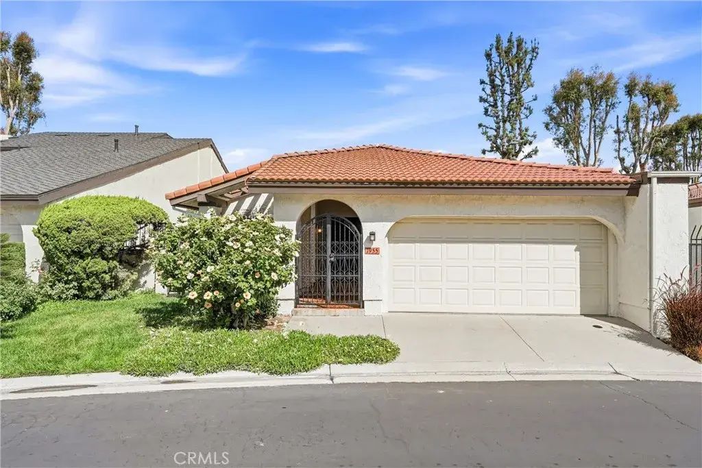 1955 W Bayshore, Anaheim