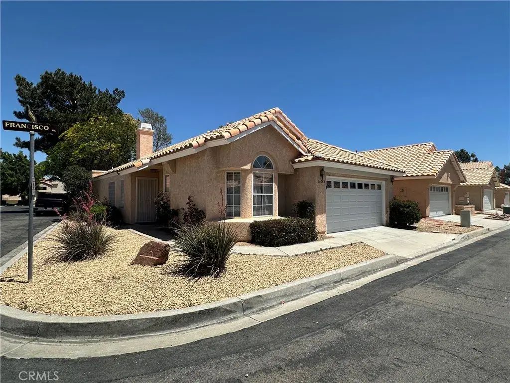 11553 Francisco Place, Apple Valley