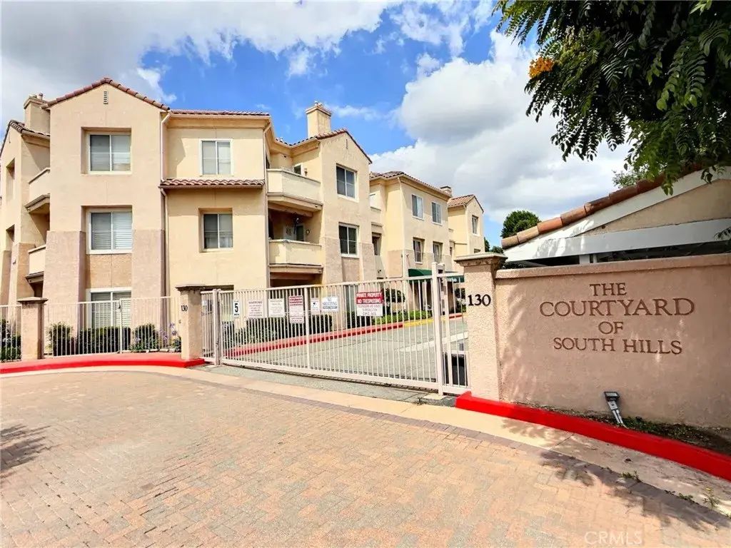 130 S Barranca 302, West Covina