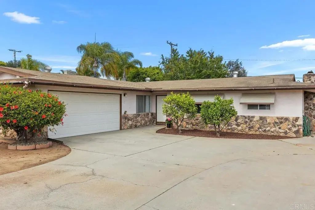 1035 Knoll Park Lane, Fallbrook