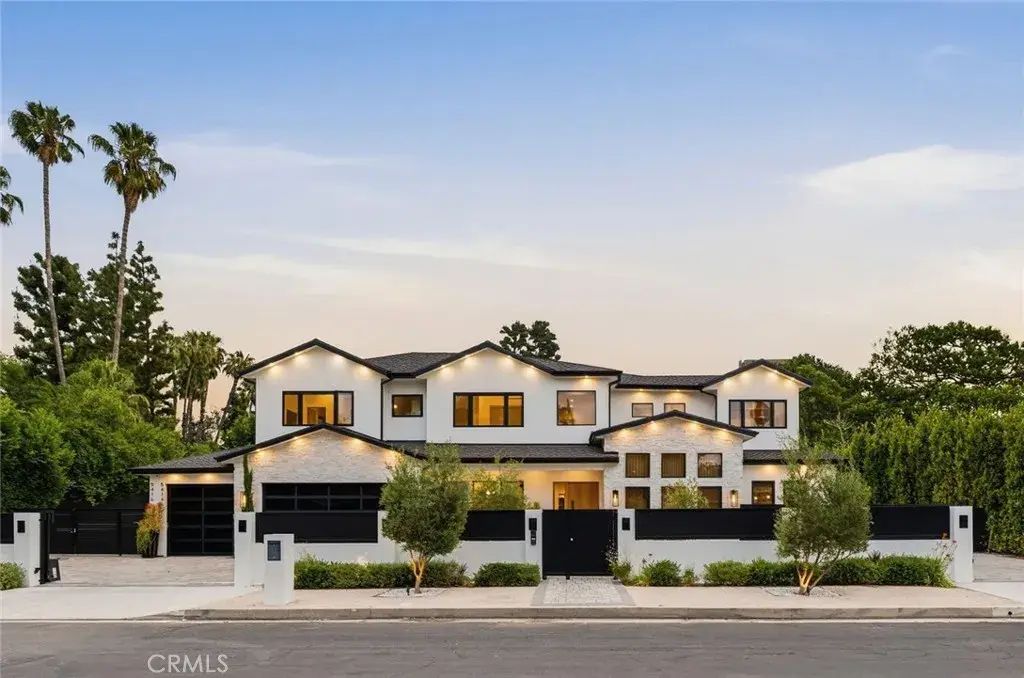 5414 Genesta, Encino