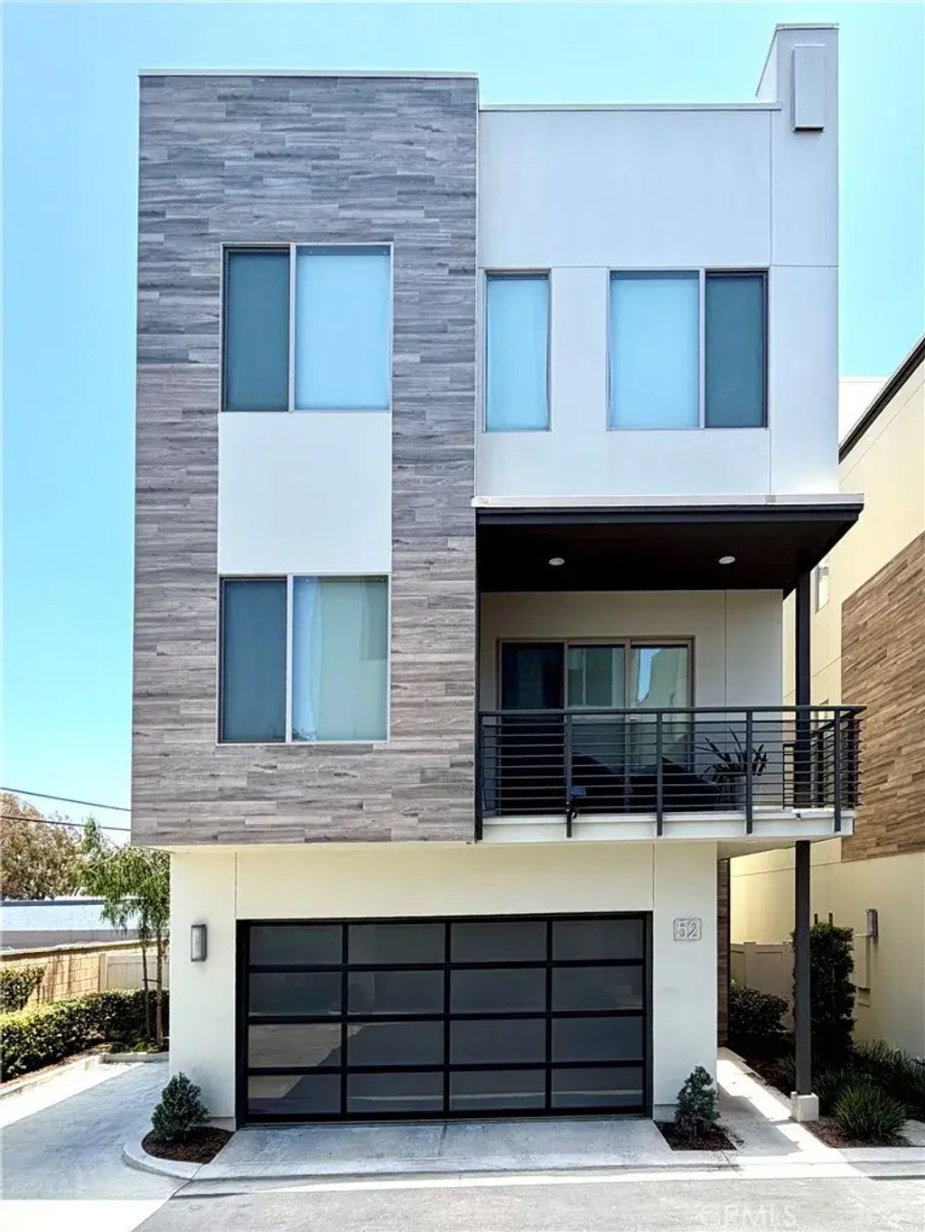 52 Ebb Tide Cir, Newport Beach