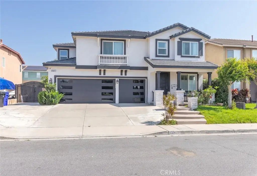 15736 Home Court, Fontana