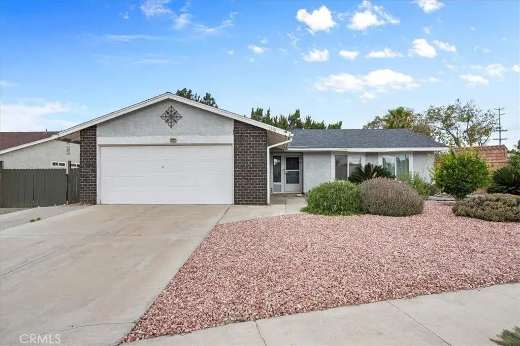 7330 Eugenia, Fontana