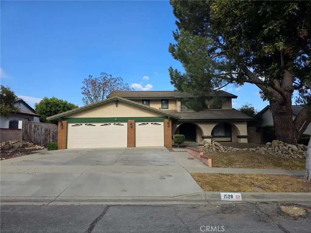 1528 Coolcrest, Upland