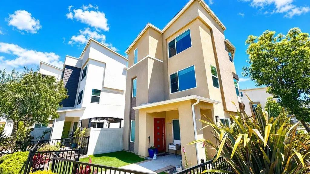 1974 Strata Street, Chula Vista