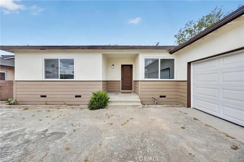 7938 Chantry Avenue, Fontana