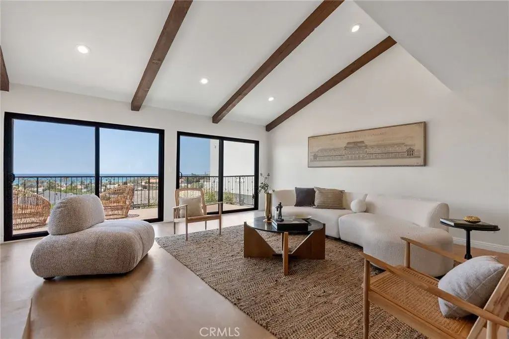 153 Calle Redondel, San Clemente