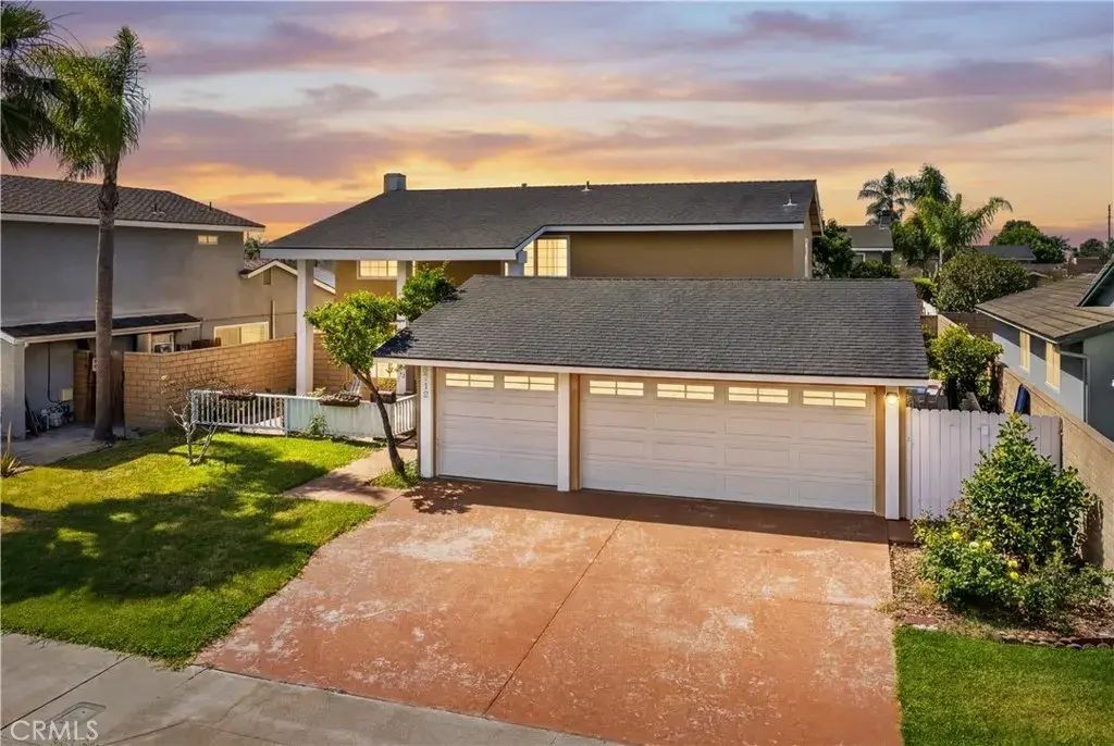 8712 Bellmead Drive, Huntington Beach