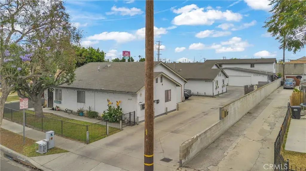 6000 Ludell, Bell Gardens