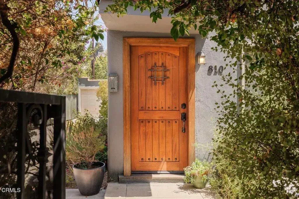 808-810 N Vendome Street, Silver Lake