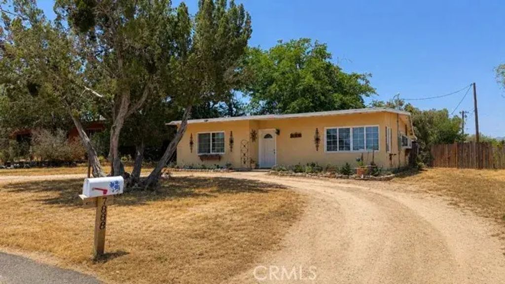 7888 Fox Trail, Yucca Valley