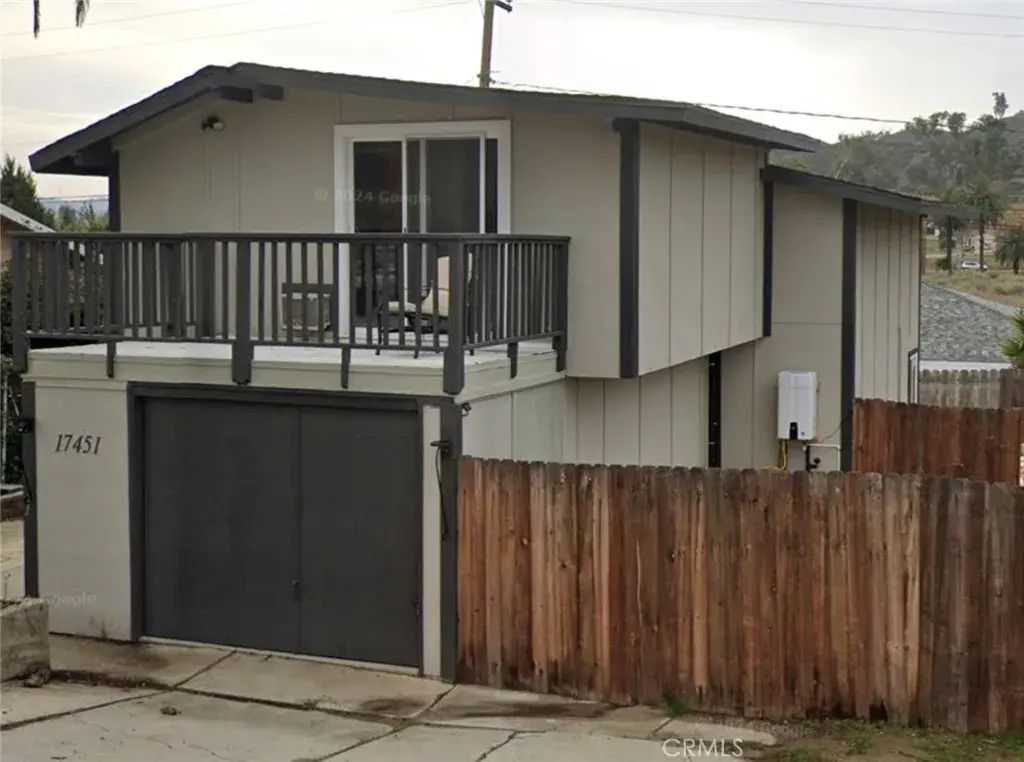 17451 Bromley, Lake Elsinore