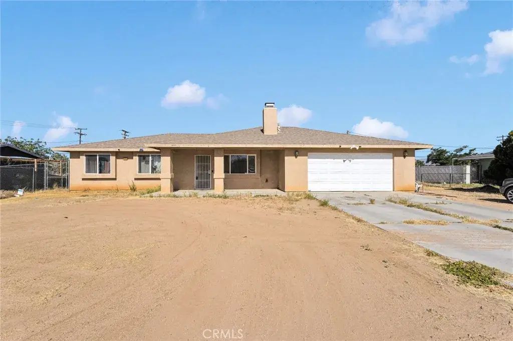 13475 Yakima, Apple Valley