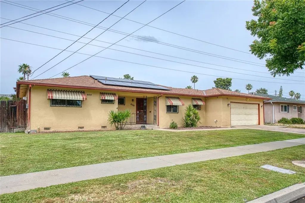 638 W Sussex Way, Fresno
