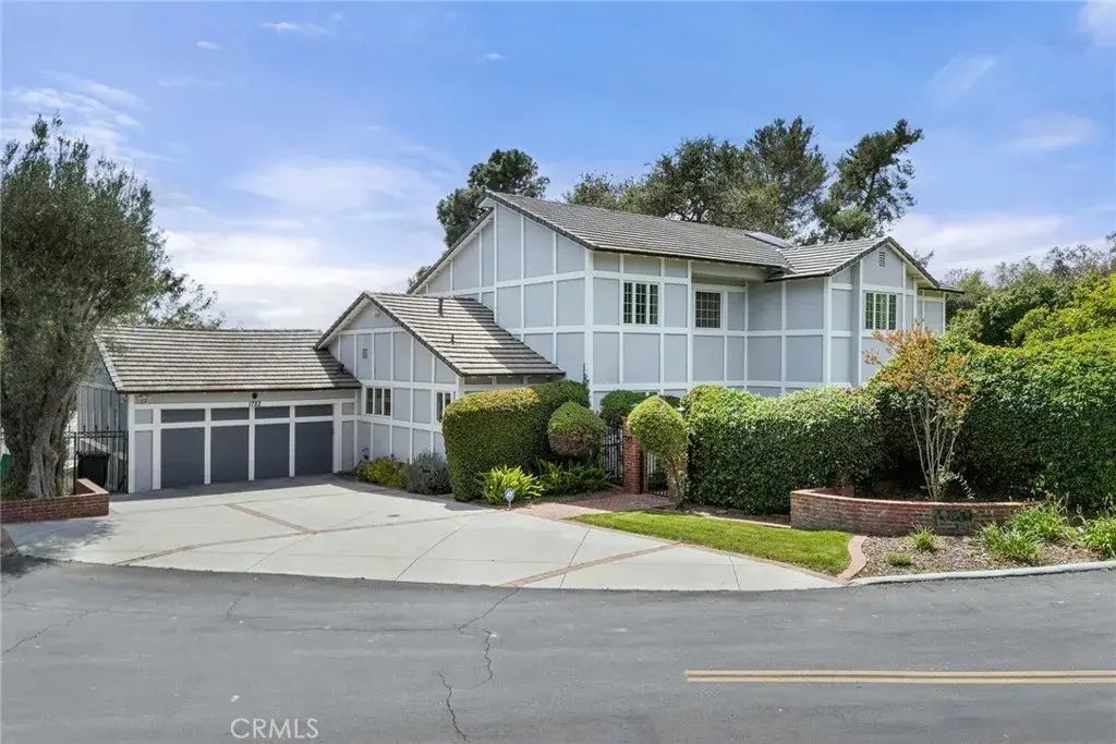 1782 E Skyline Drive, La Habra Heights