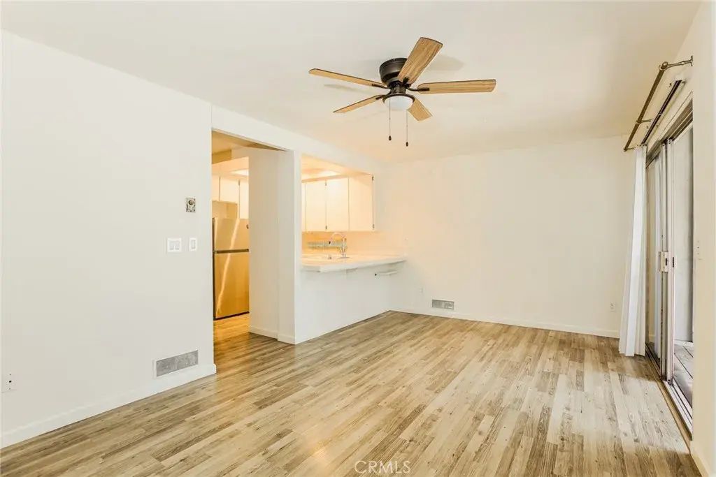 17072 Pch 104, Huntington Beach