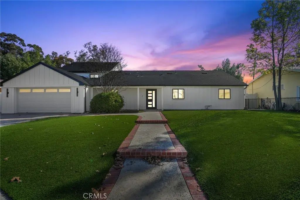 6108 Sadring, Woodland Hills