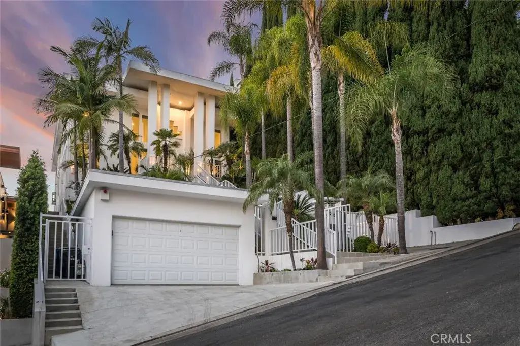 1255 Hilldale, West Hollywood