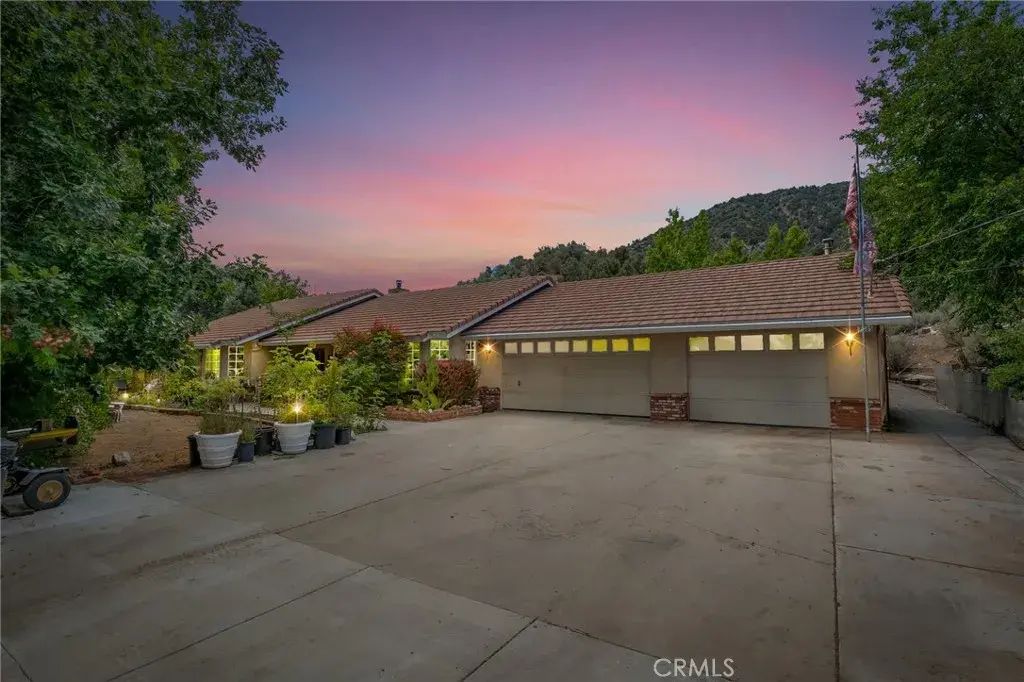 7685 Wintergreen, Pinon Hills