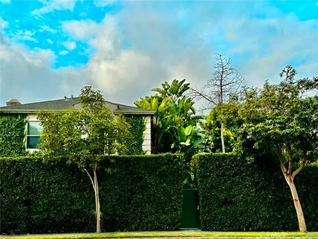 5962 San Vicente Boulevard 4, Los Angeles