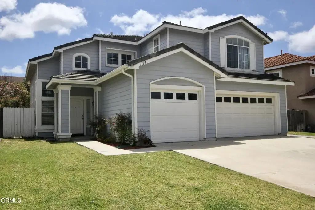 1135 Via Carranza, Camarillo