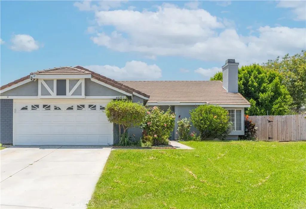 4458 Hale, Riverside