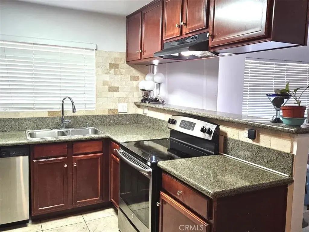 12805 Mapleview, Lakeside