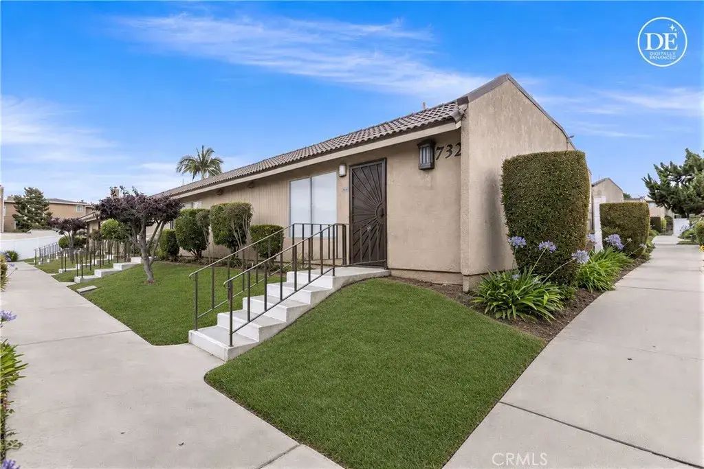732 W Lambert 34, La Habra