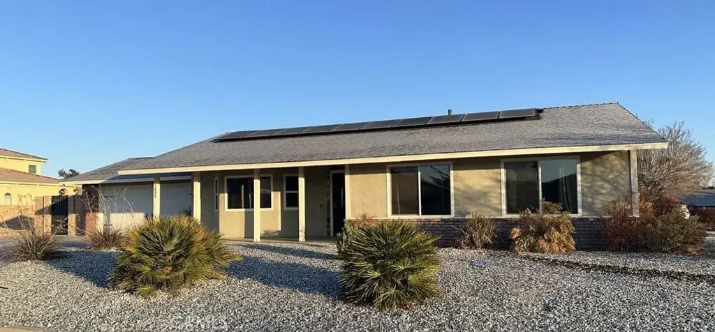 17890 Garden Glen Road, Victorville