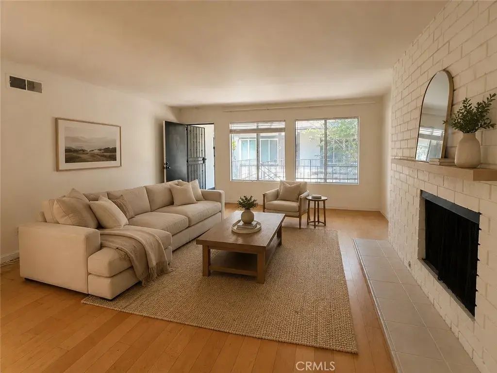 15502 Williams N, Tustin