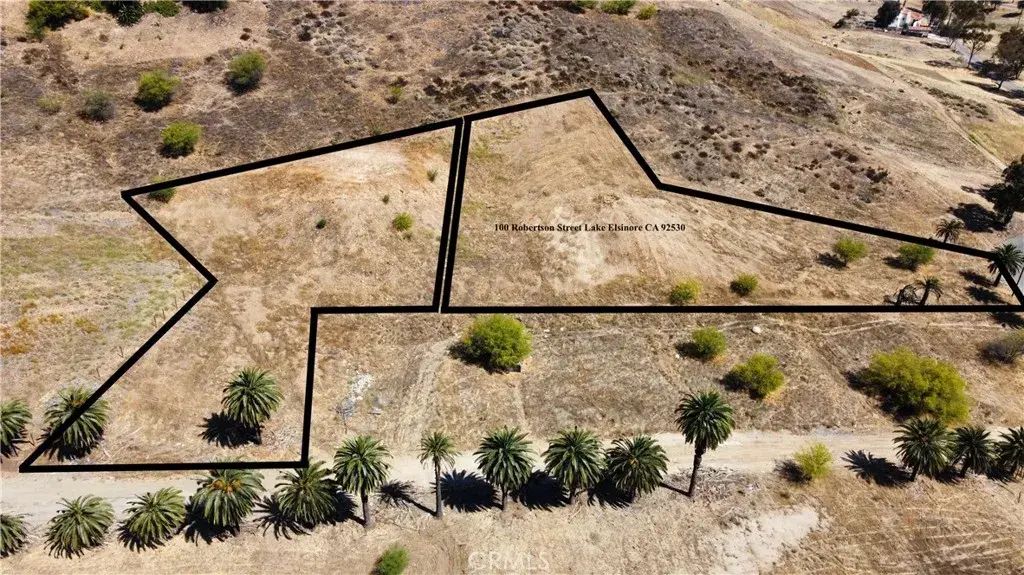 100 Robertson, Lake Elsinore