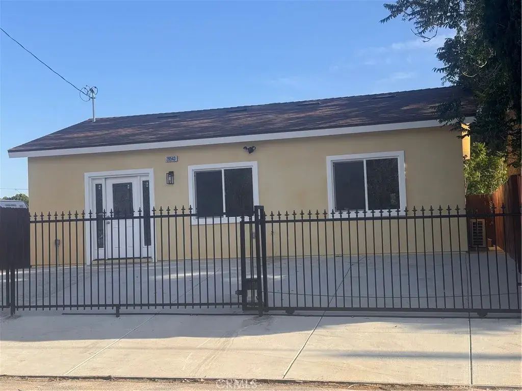 7410 San Francisco, Highland