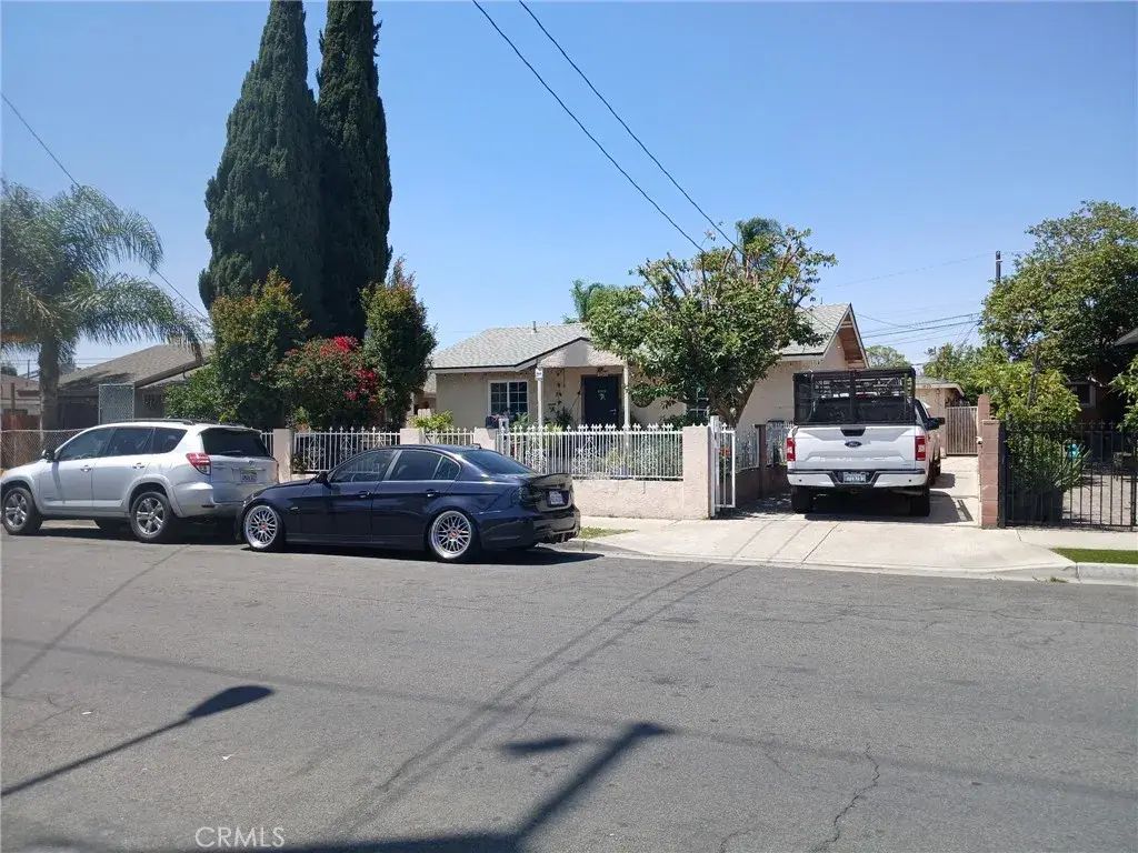 1825 W 2nd Street, Santa Ana