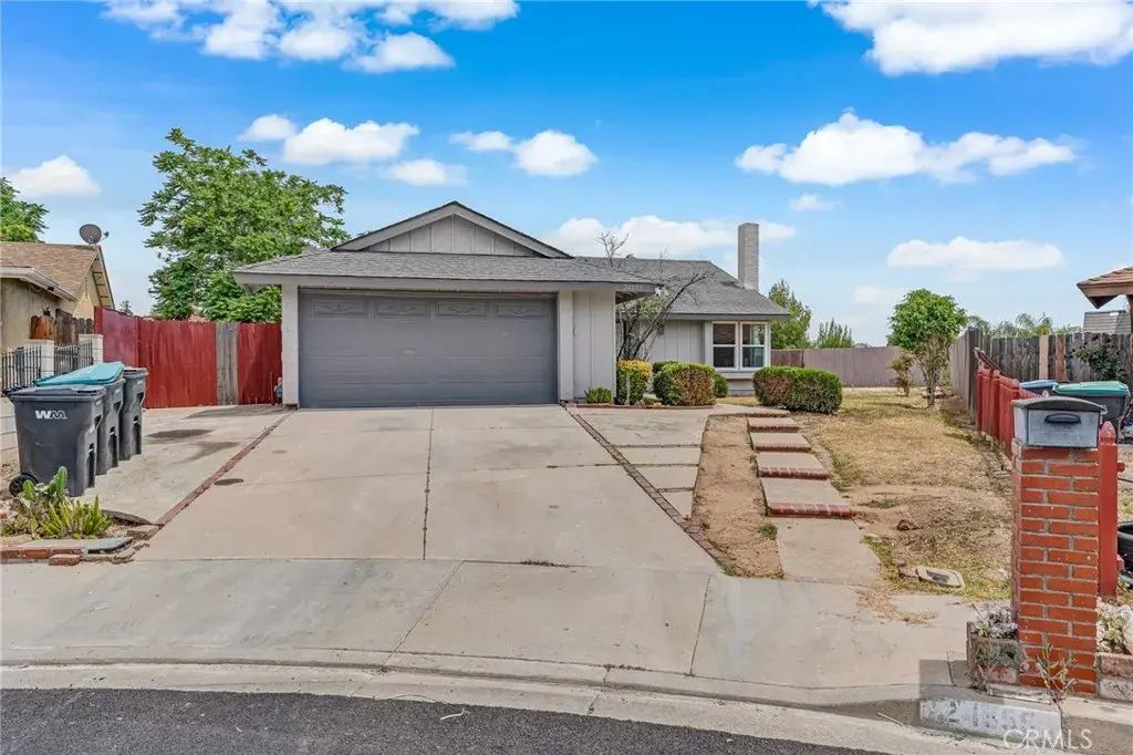 24859 Rock Springs, Moreno Valley