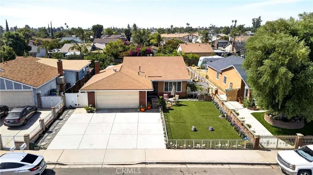 24371 Saint James Drive, Moreno Valley