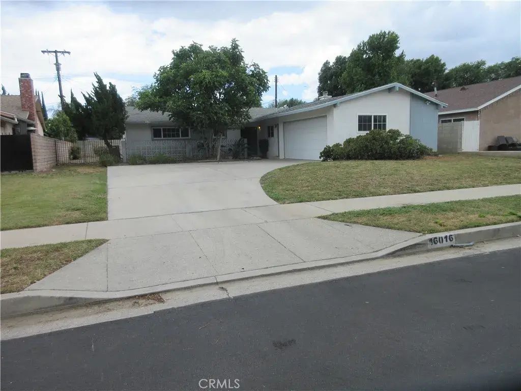 16016 Sunburst Street, North Hills