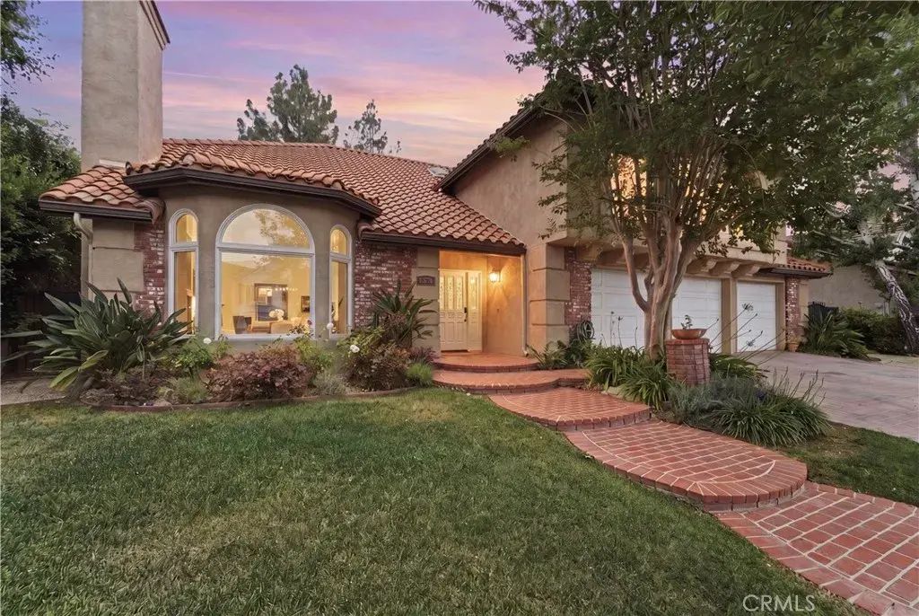 5620 Middle Crest, Agoura Hills