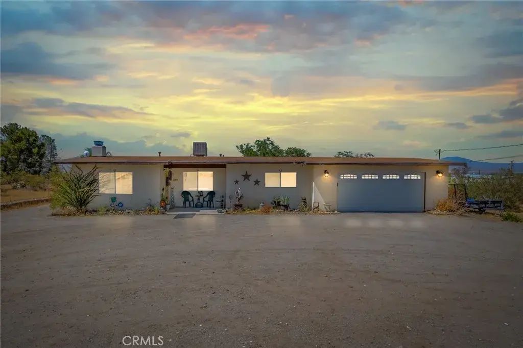 32720 Carnelian, Lucerne Valley
