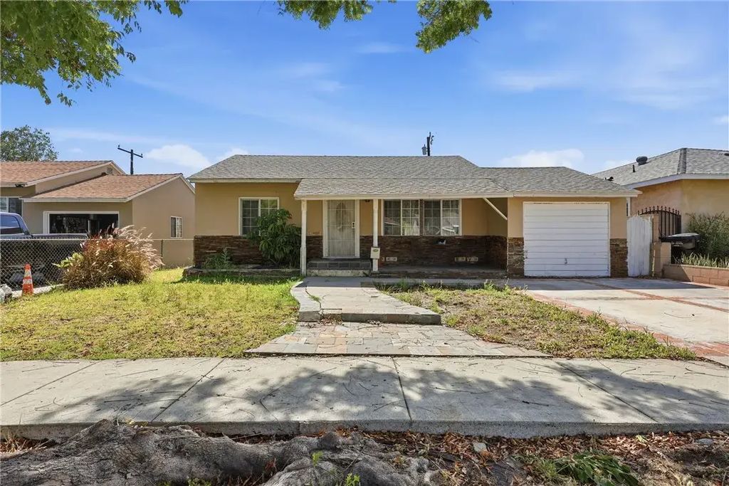 14429 Painter Avenue, Norwalk