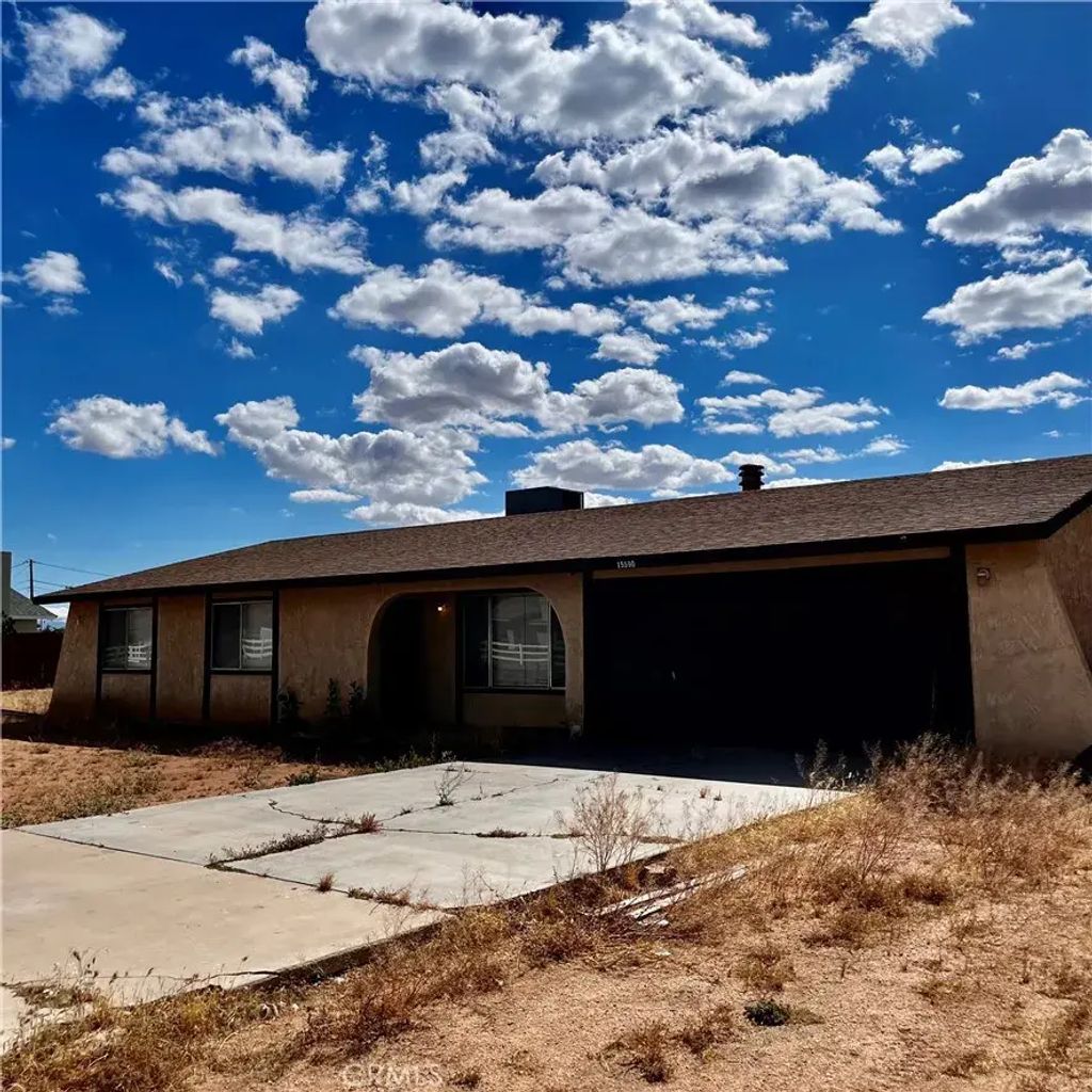 15590 Erie Road, Apple Valley