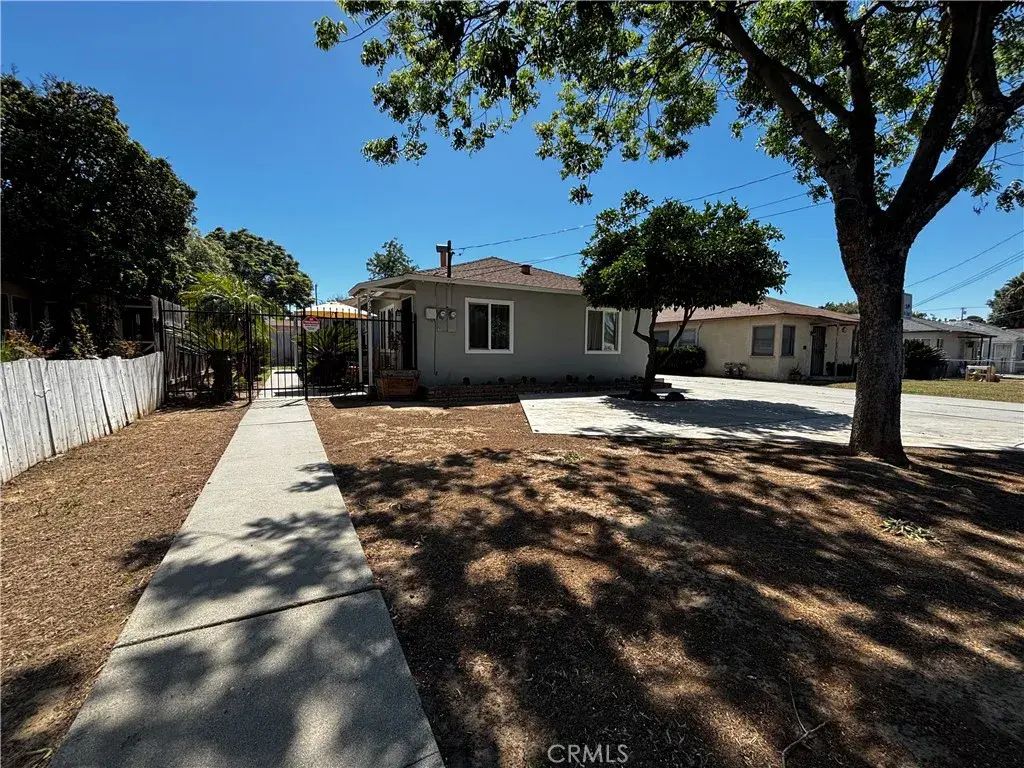 3928 Everest, Riverside