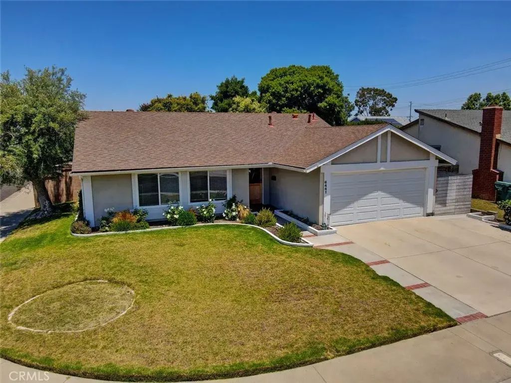 6441 Sundance Circle, Huntington Beach