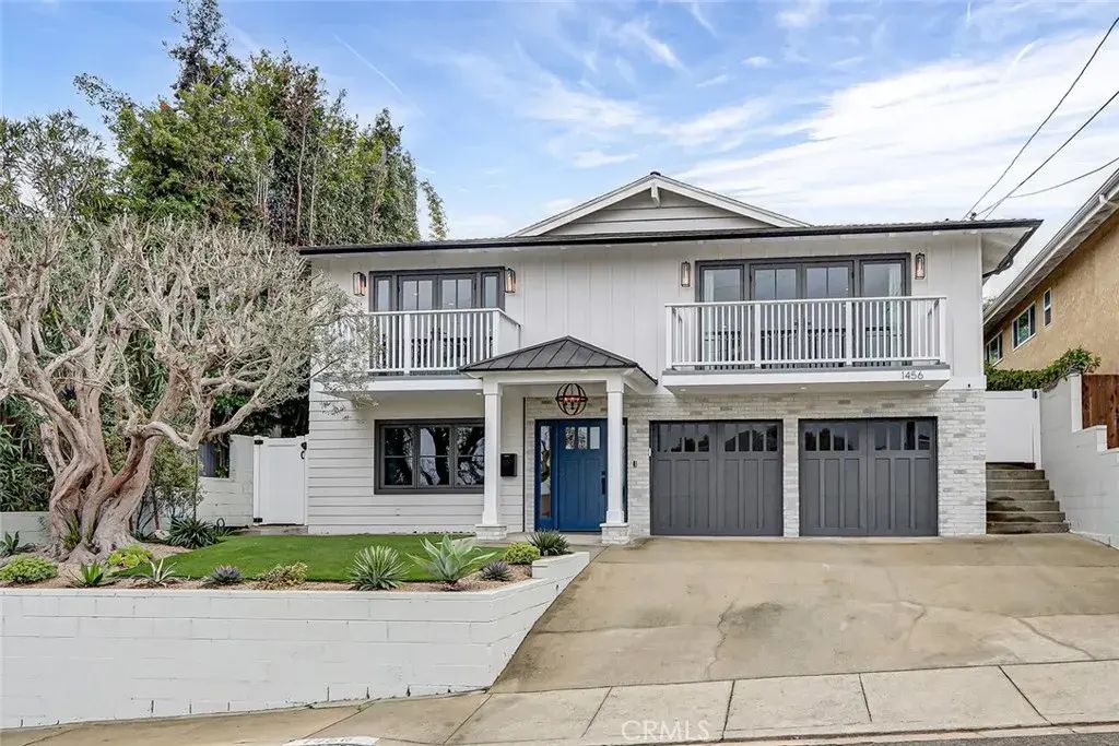 1456 3rd Street, Manhattan Beach
